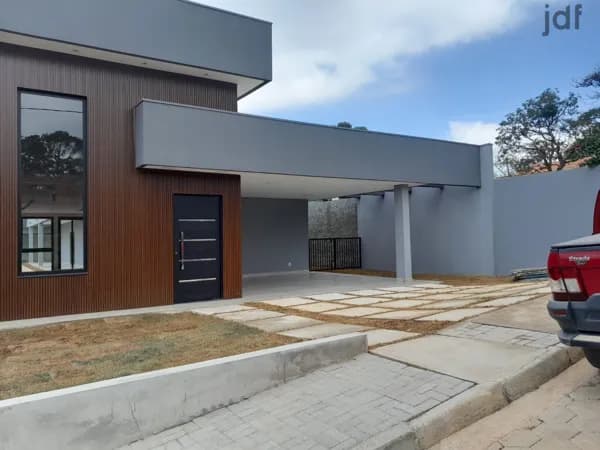 Chácara moderna em condominio no km 68 da Castelo Branco