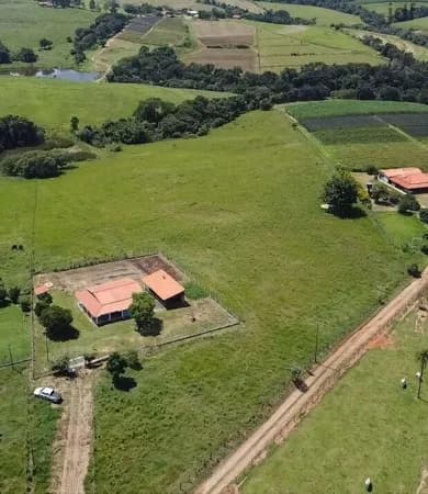 Sítio em Porto Feliz, Porto Feliz/SP rico em água!