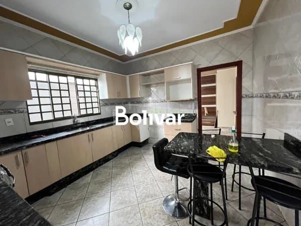 Casa em Itapetininga - Vila Carolina