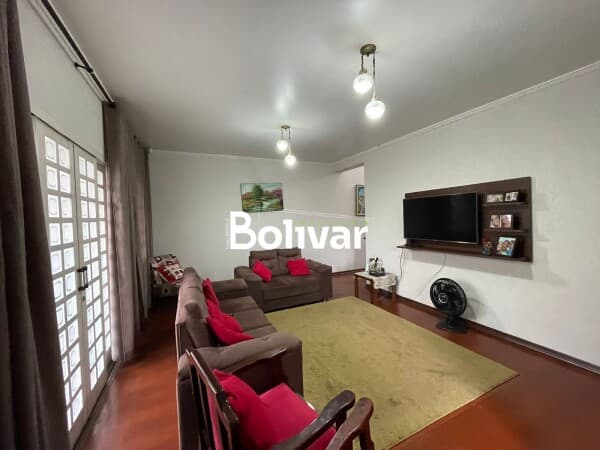 Casa em Itapetininga - Centro