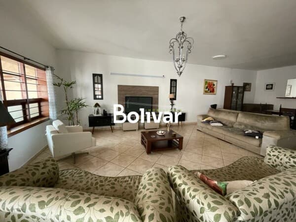 Casa em Itapetininga - Vila Barth