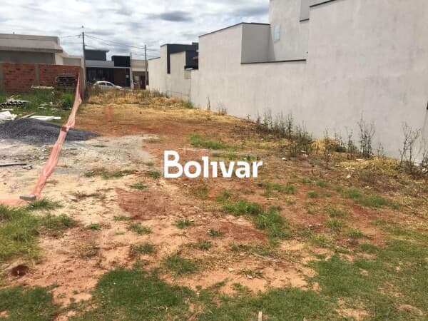 Lote/Terreno em Itapetininga - Portal dos Pinheiros II