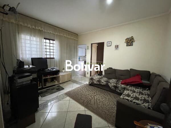 Sobrado em Itapetininga - Centro