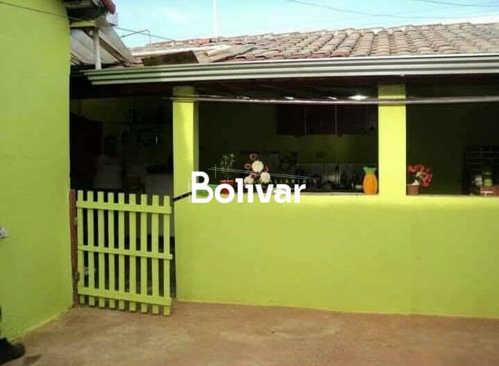 Casa em Itapetininga - Vila Camarão