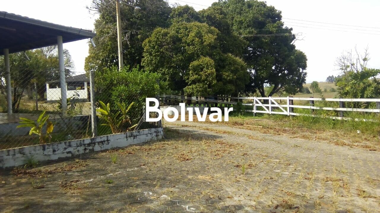 Fazenda/Sítios/Chácaras em Alambari - Cercadinho