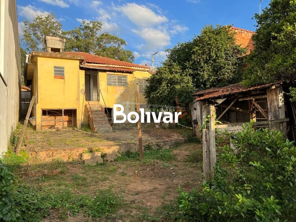 Casa em Itapetininga - Vila Santana