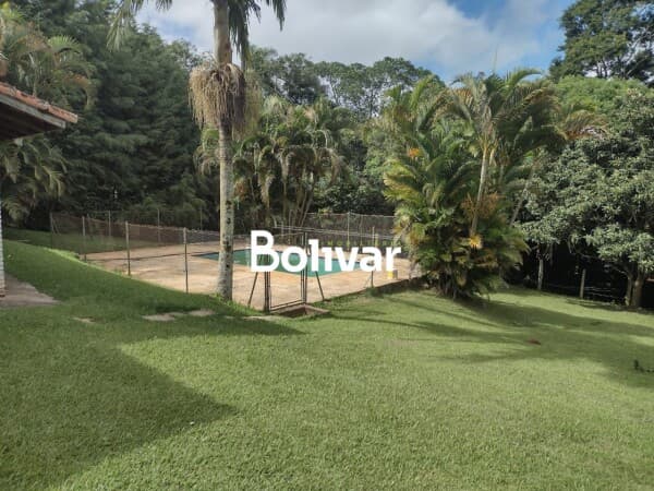 Fazenda/Sítios/Chácaras em São Miguel Arcanjo - Santa Cruz dos Matos
