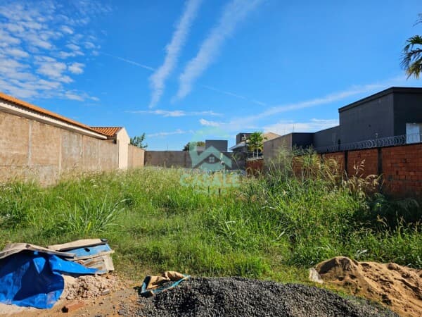 Terreno em bairro nobre