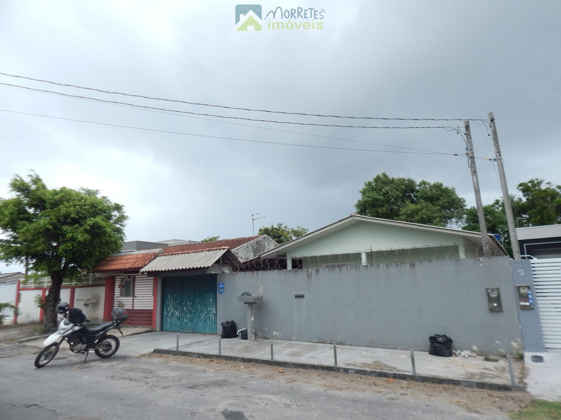 Casa de praia em Matinhos/PR no balneário Riviera II com 3 dormitórios sendo 1 suíte 360m² de terreno