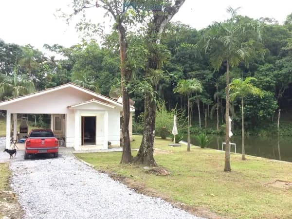 Fazenda/Sítios/Chácaras em Paranaguá - Alexandra