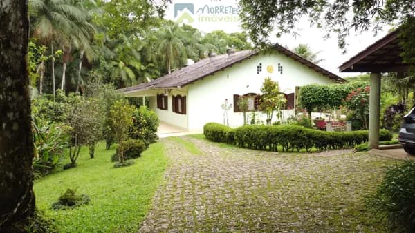 Sítio / chácara em Antonina no Paraná, com 178.779,20m² documentado de porteira fechada ótimo para Pousada
