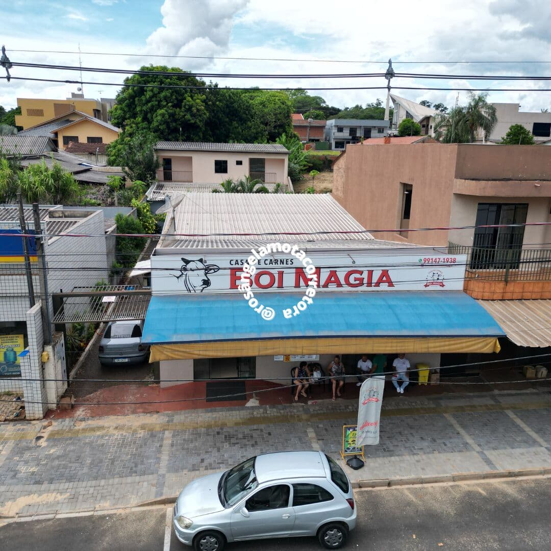 Imóvel Comercial à Venda na Av. Primeiro de Maio - Centro