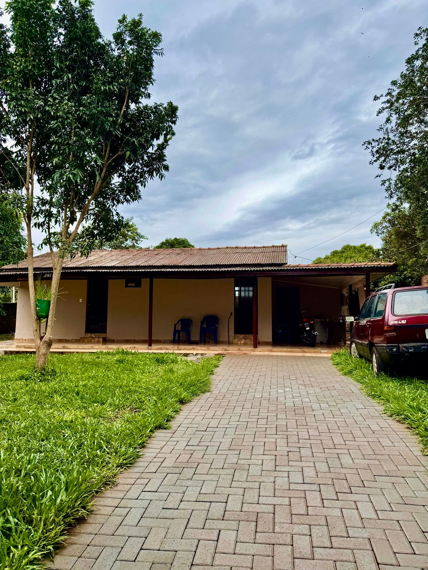 Casa de esquina à venda