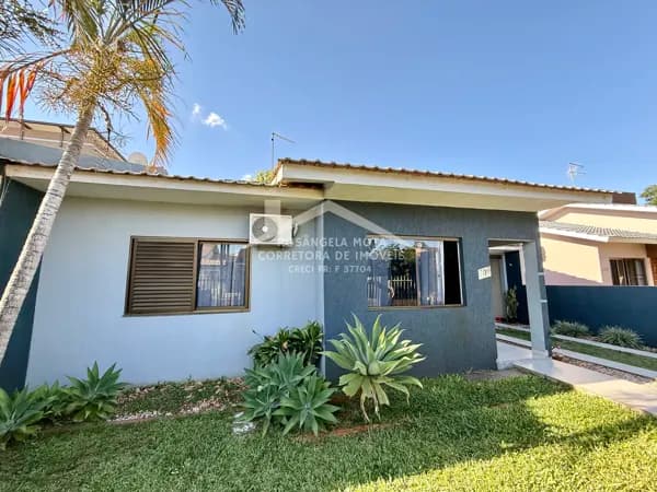 Casa à Venda em Medianeira/PR