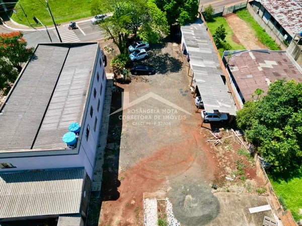 Terreno comercial à venda
