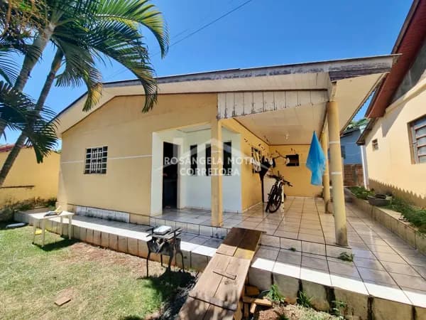 Casa à Venda