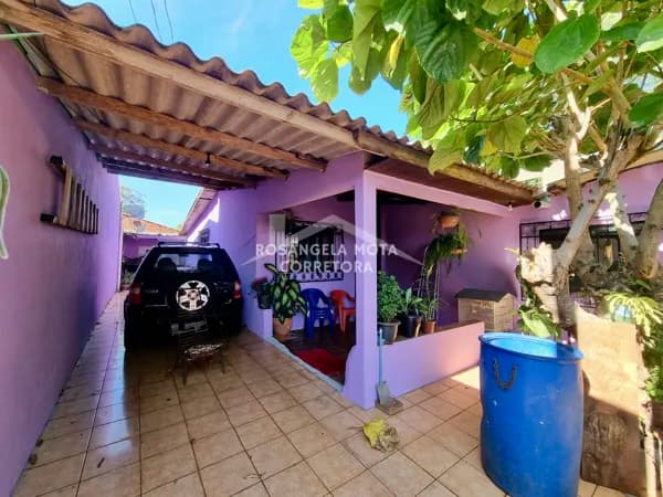 Casa à Venda