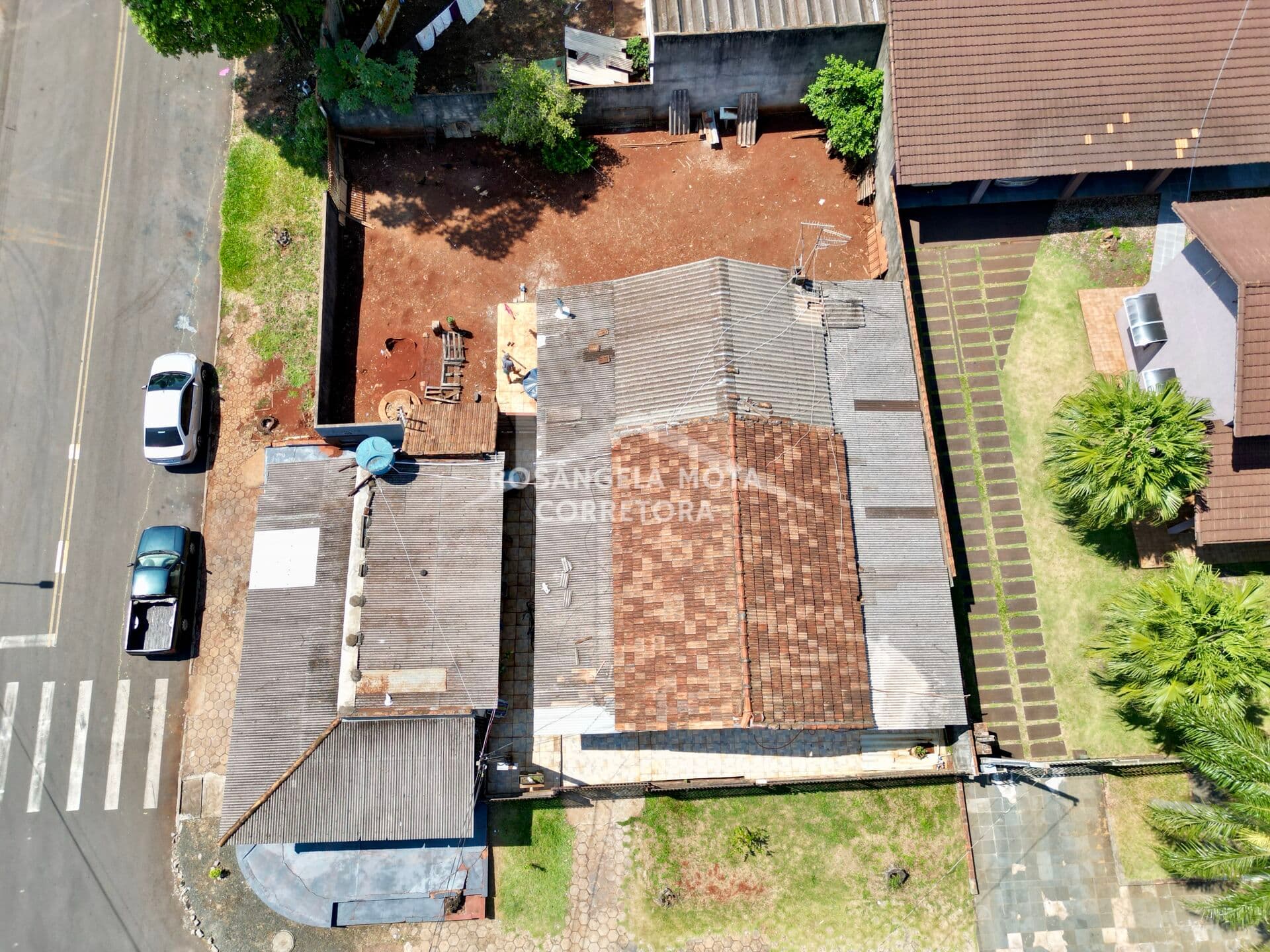 Terreno Comercial/Residencial de Esquina à venda
