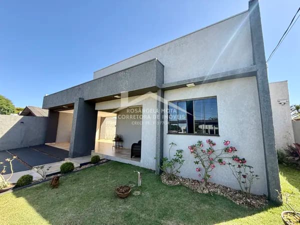 Casa à Venda