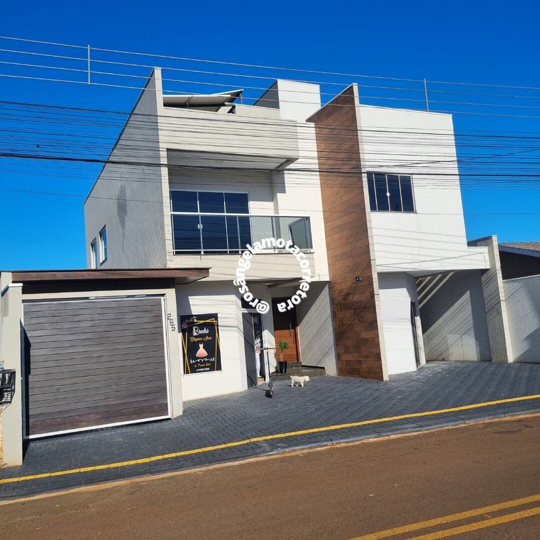 Predio Residencial/Comercial + 2 Salas Comerciais