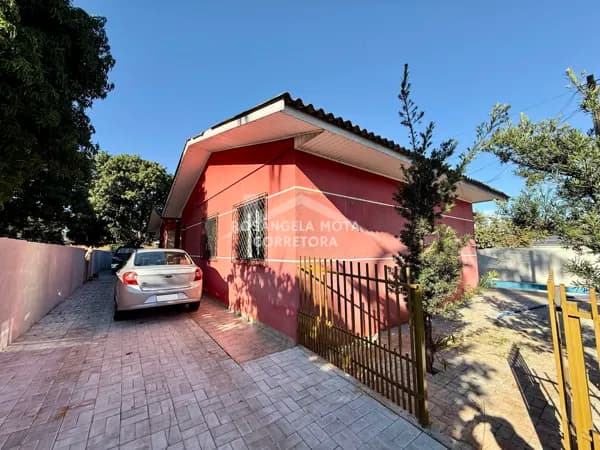 Casa à Venda