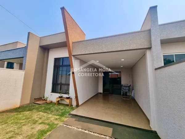 Casa à Venda
