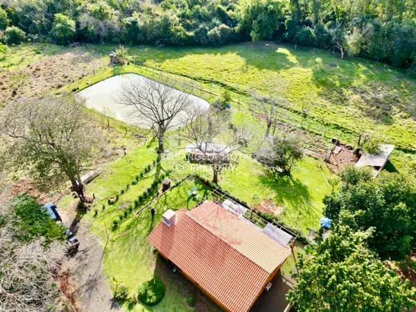 Chácara à Venda