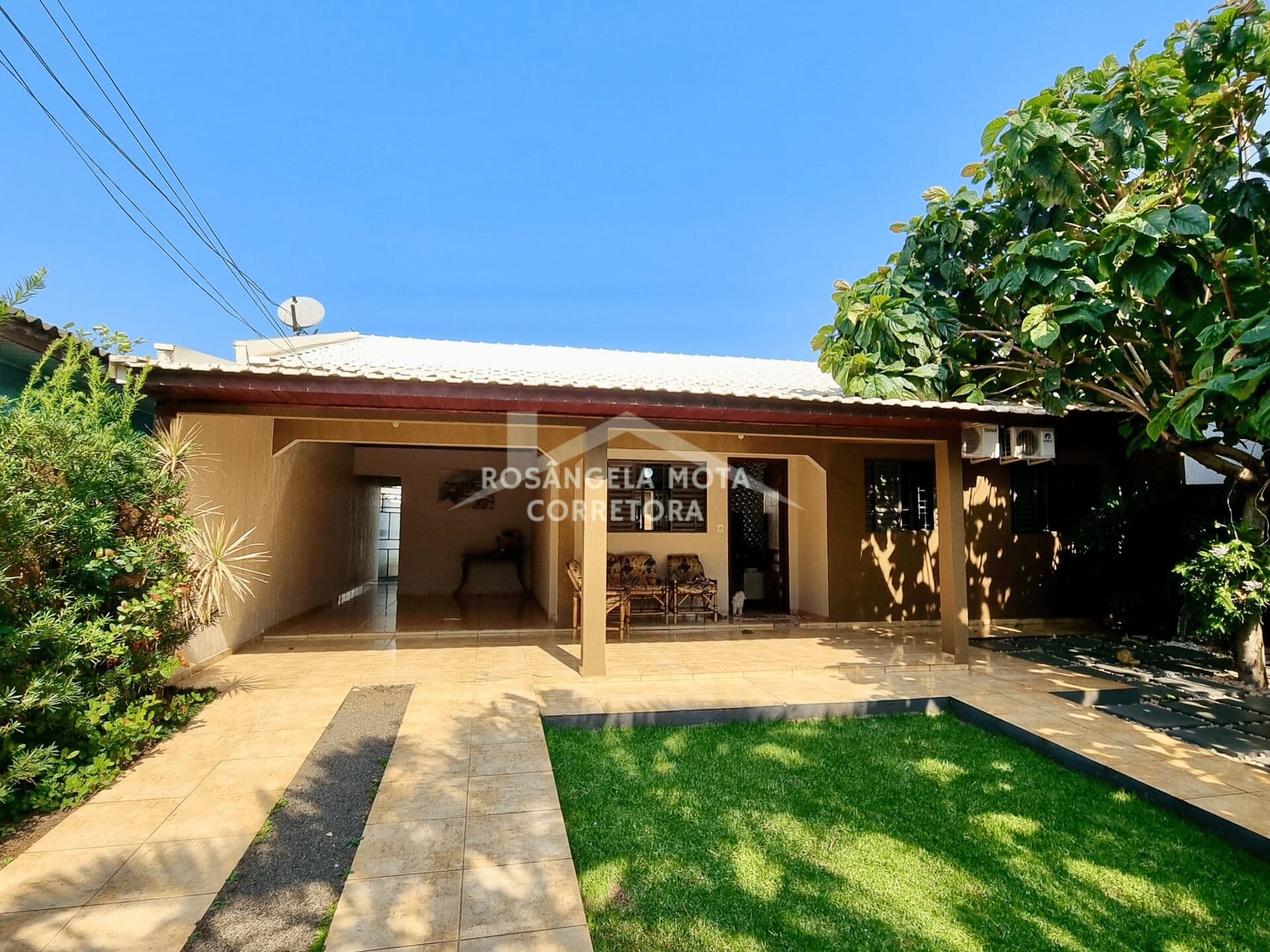 Casa à Venda
