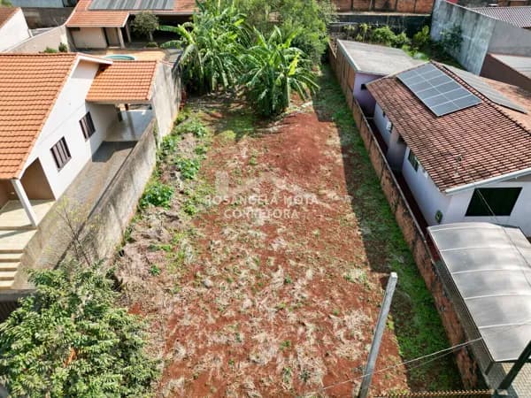 Terreno à venda
