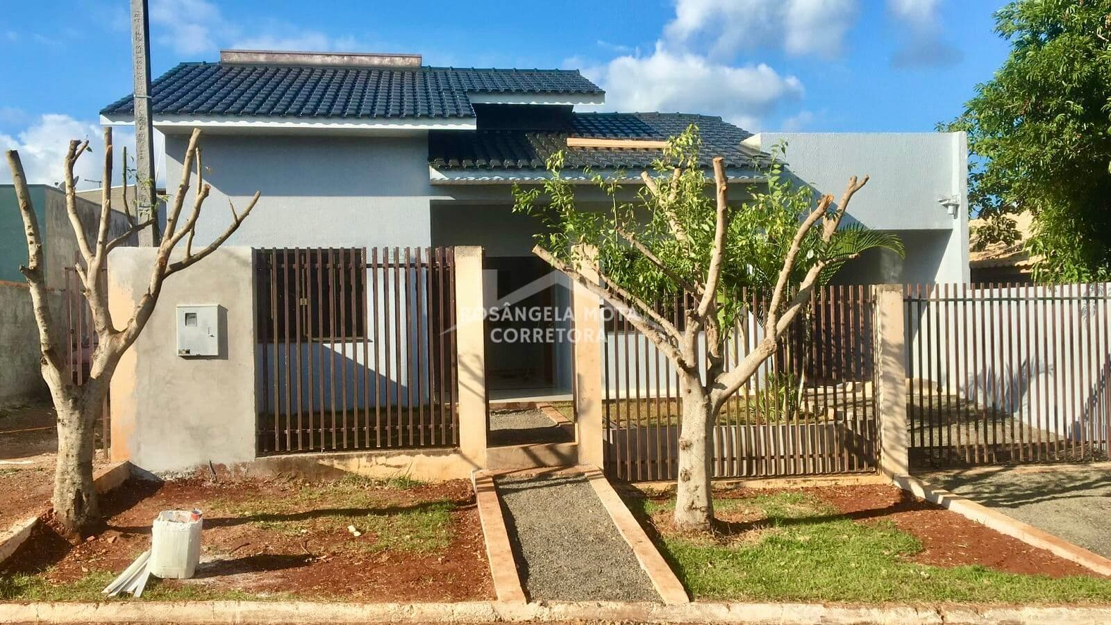 Duas Casas à Venda