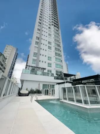 Apartamento à venda no bairro Centro em Balneário Camboriú/SC