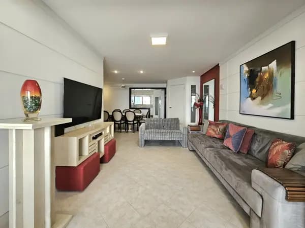 Apartamento à venda no bairro Centro em Balneário Camboriú/SC