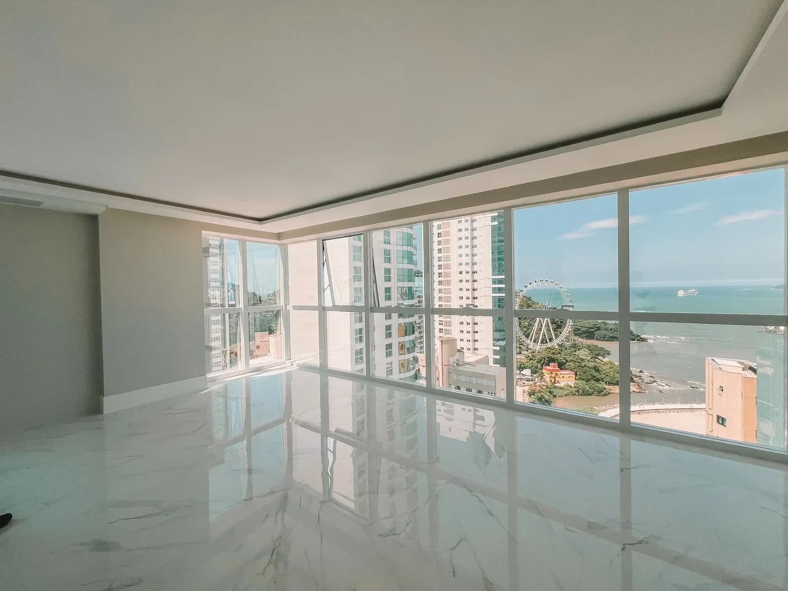 Apartamento à venda no bairro Pioneiros em Balneário Camboriú/SC