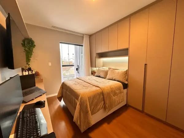 Casa à venda no bairro Itacolomi em Balneário Piçarras/SC