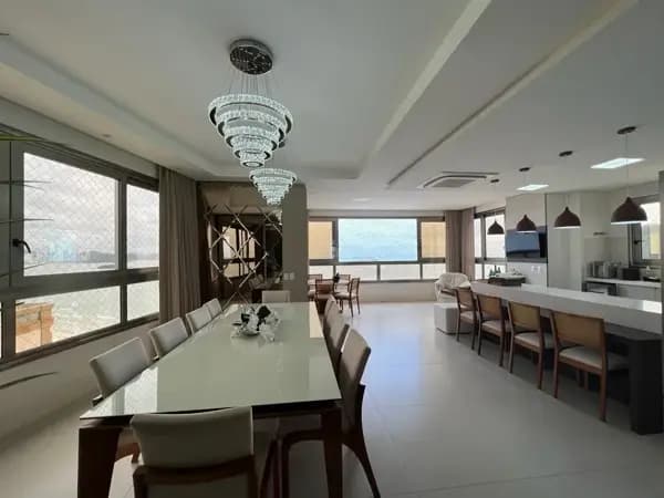 Apartamento à venda no bairro Centro em Balneário Camboriú/SC