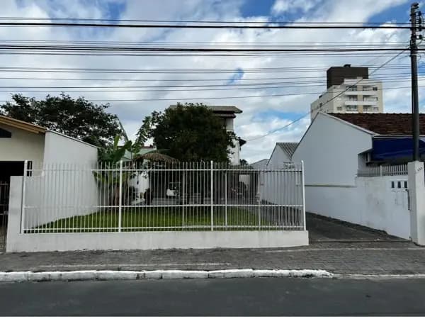 Casa à venda no bairro São João em Itajaí/SC