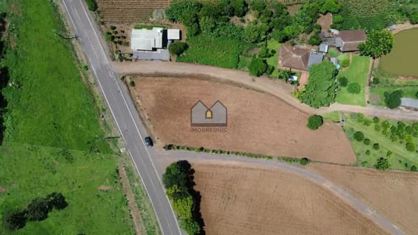 Terreno (chácara/sítio) amplo em Linha Santa Cruz
