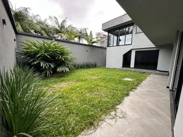 Casa à venda no bairro Fazendinha em Itajaí/SC