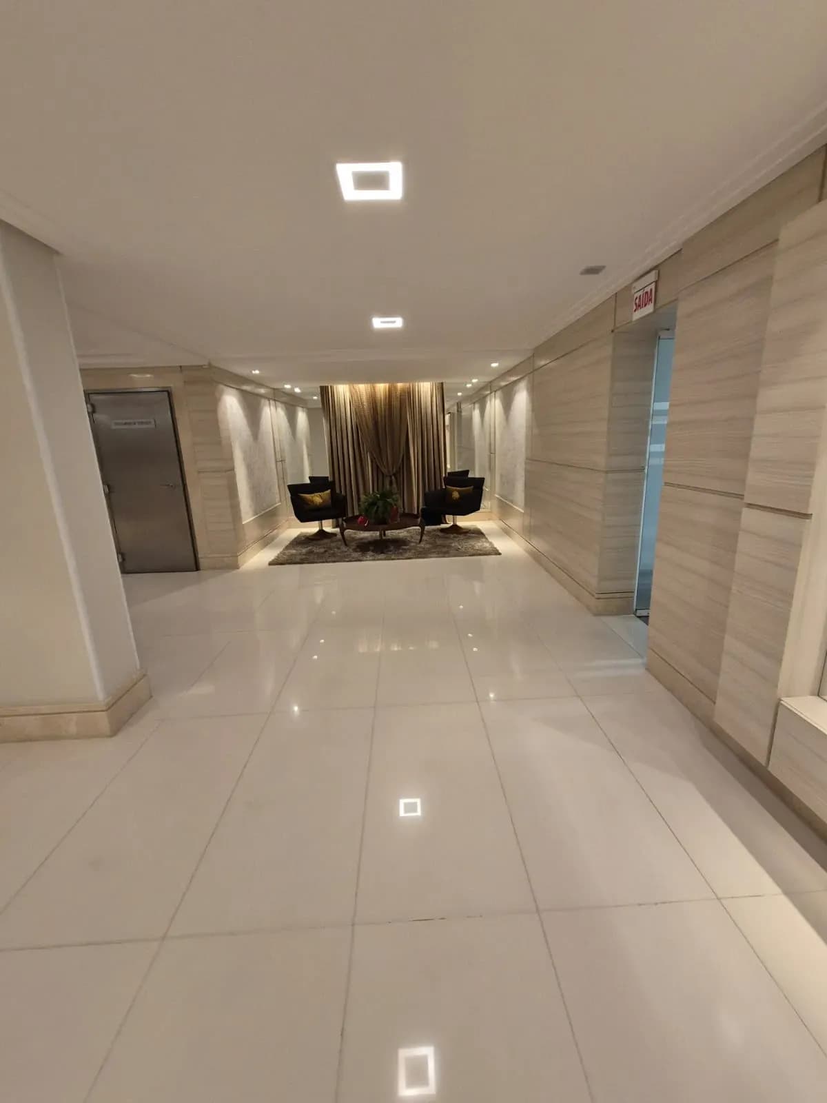 Apartamento à venda no bairro Pioneiros em Balneário Camboriú/SC