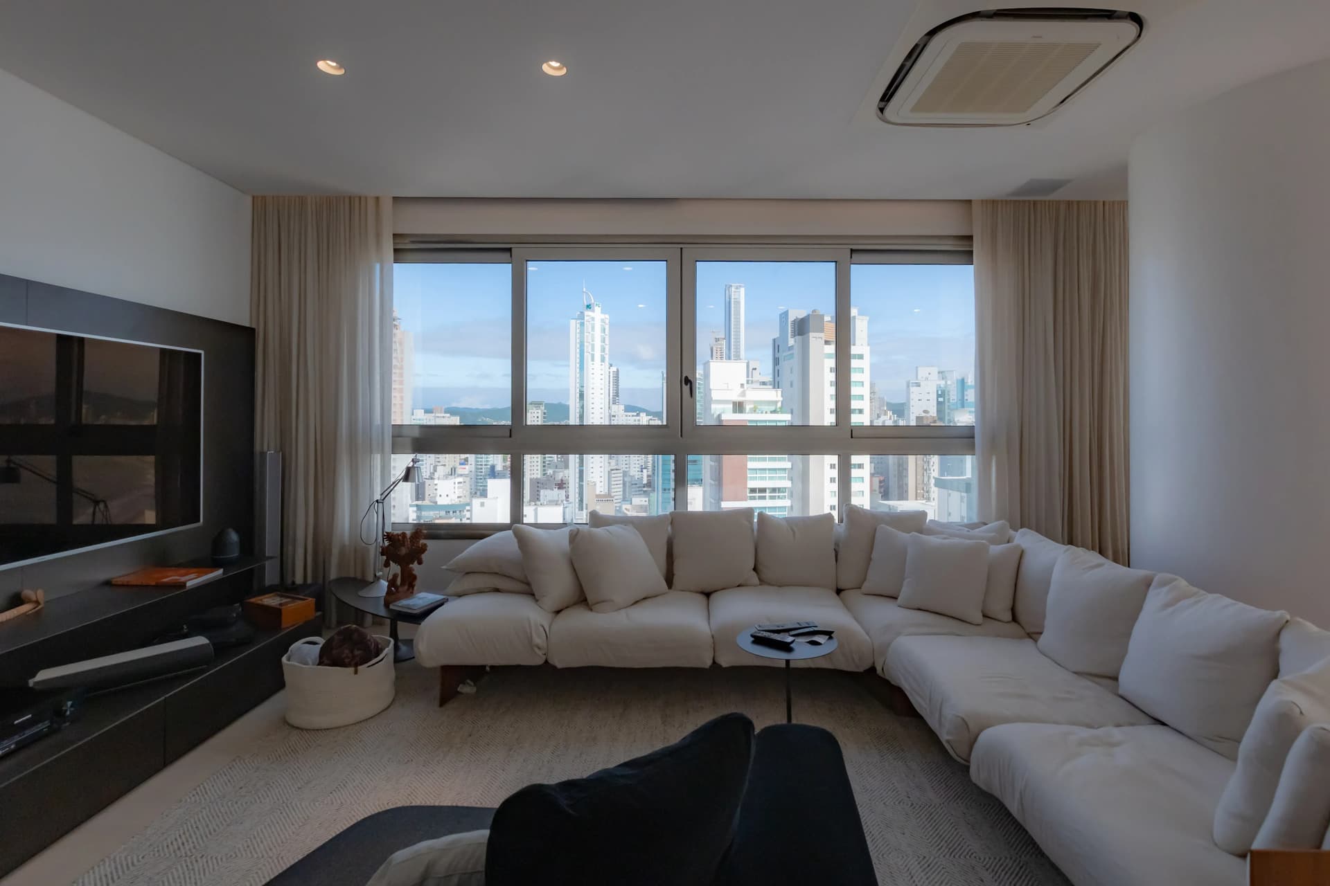 Apartamento à venda no bairro Centro em Balneário Camboriú/SC