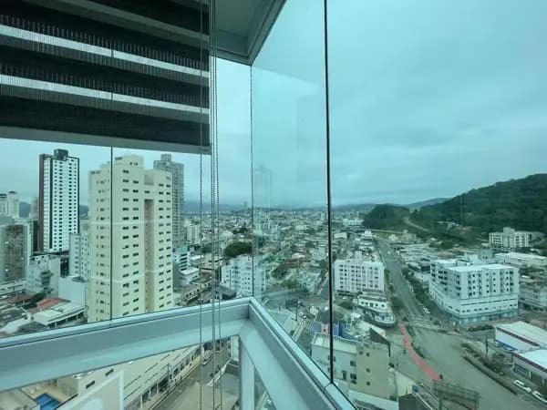 Apartamento à venda no bairro Centro em Balneário Camboriú/SC
