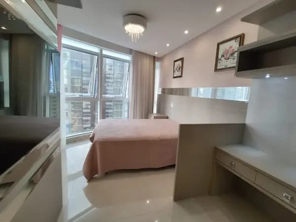 Apartamento à venda no bairro Centro em Itapema/SC