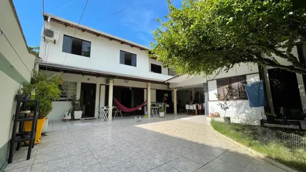 Casa à venda no bairro Nações em Balneário Camboriú/SC