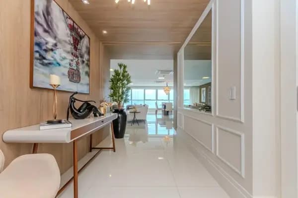 Apartamento à venda no bairro Centro em Balneário Camboriú/SC