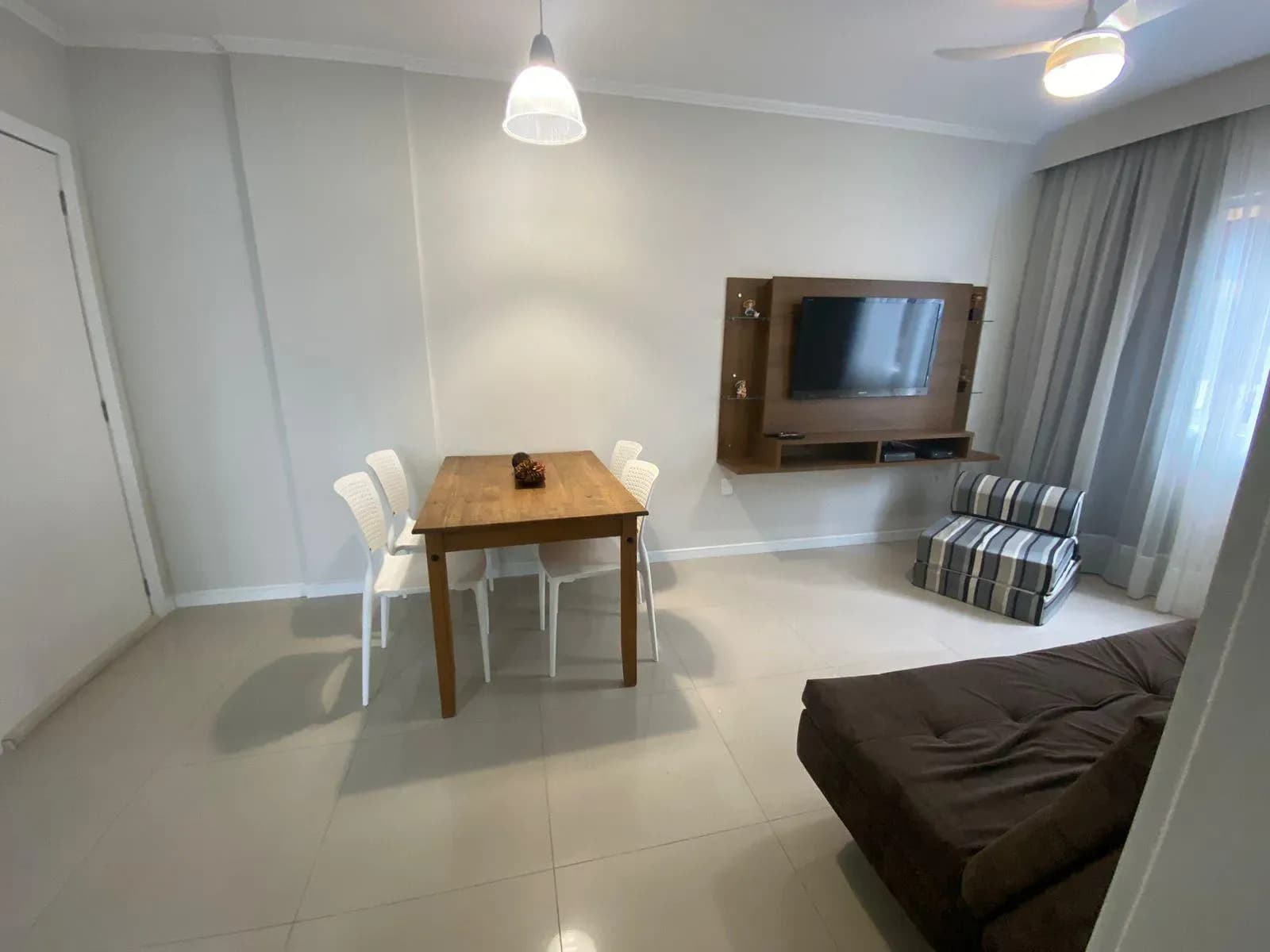 Apartamento à venda no bairro Centro em Balneário Camboriú/SC