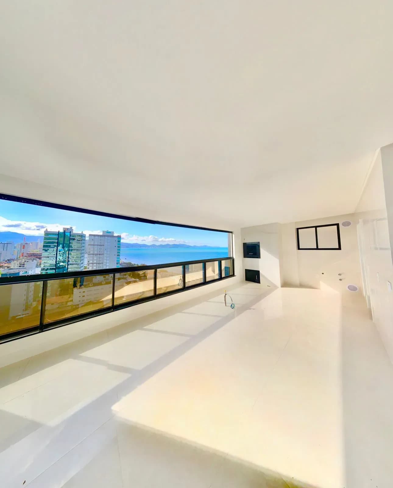 Apartamento à venda no bairro Centro em Porto Belo/SC