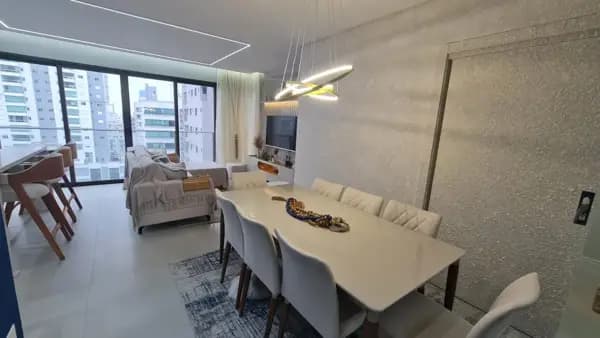 Apartamento à venda no bairro Centro em Balneário Camboriú/SC