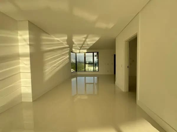 Apartamento à venda no bairro Centro em Balneário Camboriú/SC