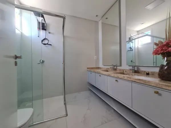 Apartamento à venda no bairro Centro em Itapema/SC