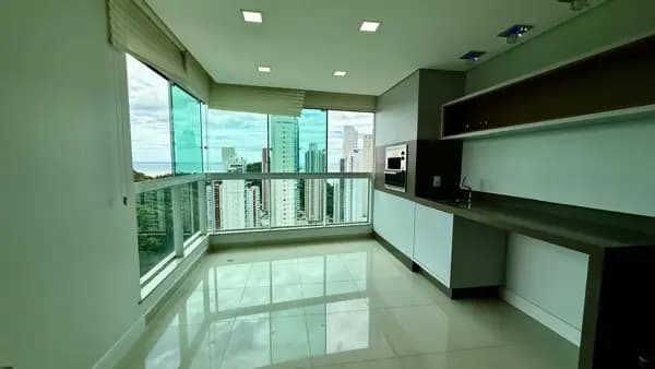 Apartamento à venda no bairro Pioneiros em Balneário Camboriú/SC